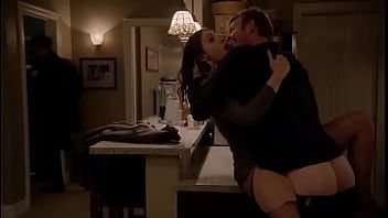 Reproducir Escenas de sexo de series traducidas al árabe - desvergonzado.s04.e03