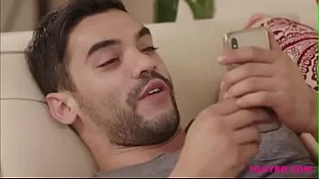 Reproduzir Zak Bishop musculoso chupa arad ganha pau