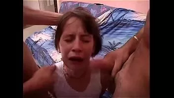 play সুন্দরী মেয়েরা কাম বেশ্যায় রূপান্তরিত হয়