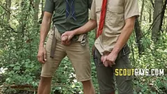 play Petite berseragam twink adam snow bercinta tanpa pelana oleh pramuka di hutan