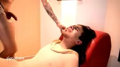 play Prima experiență porno a tânărului latin: muie cu gură mare