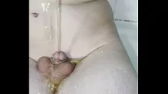 চালান প্যান্টিতে কামুক বাবল বাট ফেমবয় গোল্ডেন শাওয়ার পি প্লে কম্পাইলেশন উপভোগ করছে