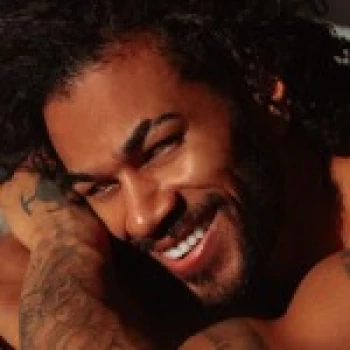 Pornstar Andy Rodrigues